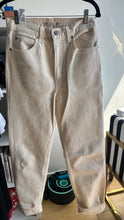 Load image into Gallery viewer, LEVI WHITE DENIM 70'S CUT 27
