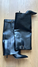 Load image into Gallery viewer, Pant Boots Urban Revivo 8.5
